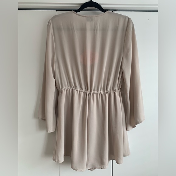 Show Me Your Mumu Romper | Size L - Picture 3 of 3
